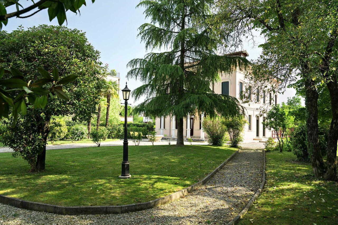 B&B Villa Romano เตรวิโซ ภายนอก รูปภาพ